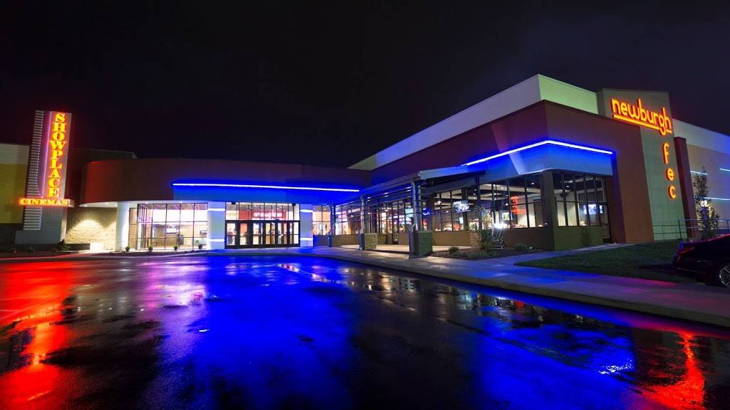 Showplace Entertainment Center & Burgh House | restaurant | 8099 Bell Oaks Dr, Newburgh, IN 47630, USA | 8128536843 OR +1 812-853-6843