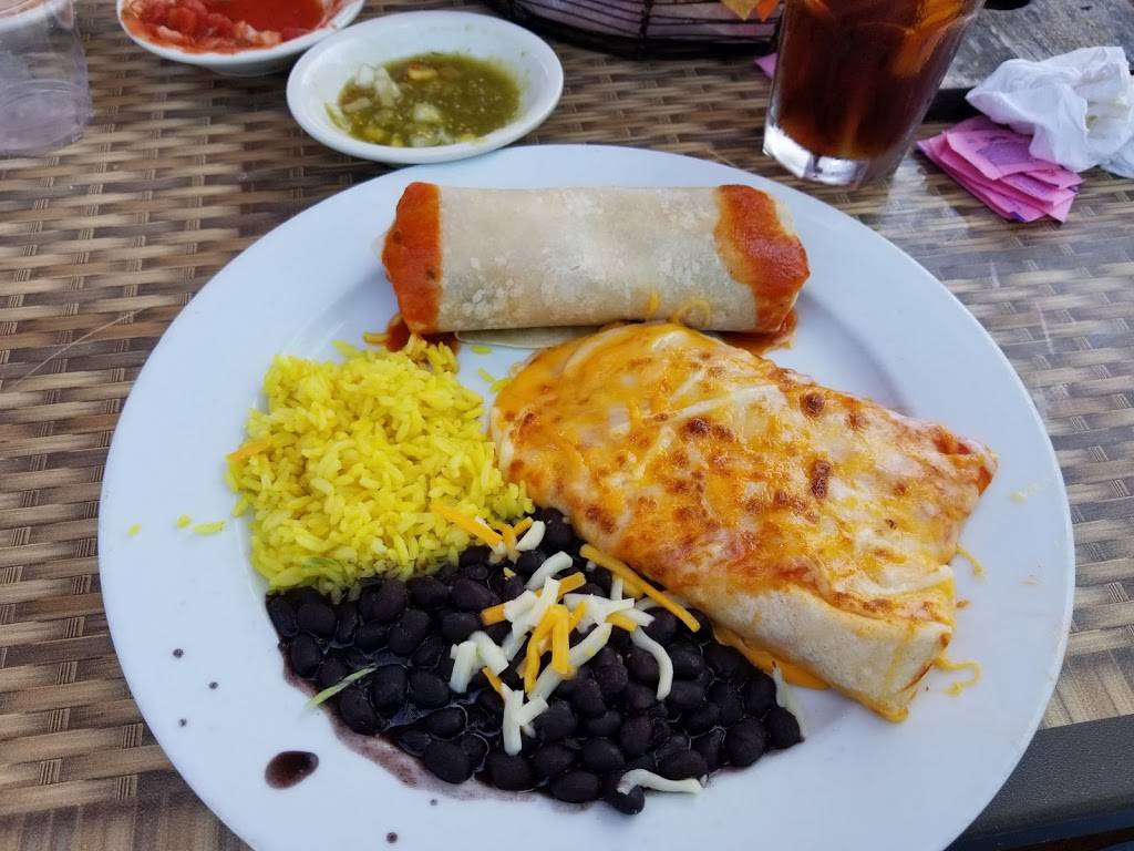 The Cabana | restaurant | 1034 W Beech St, Long Beach, NY 11561, USA | 5168891345 OR +1 516-889-1345