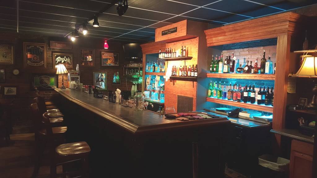 The Coal Yard Restaurant & Lounge | restaurant | 105 Garner St, York, SC 29745, USA | 8036849653 OR +1 803-684-9653