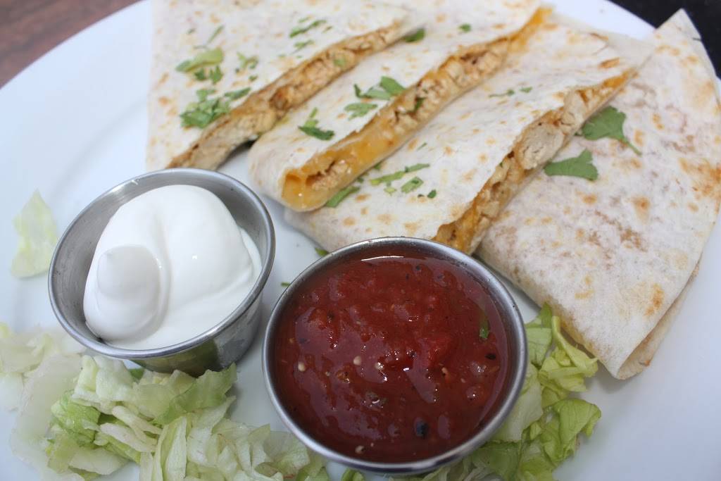 The District Lounge | night club | 223 W Chapman Ave, Orange, CA 92866, USA | 7146397777 OR +1 714-639-7777