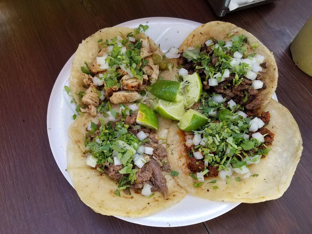 Los Comparres | restaurant | 5305 N Armenia Ave, Tampa, FL 33603, USA | 8138501380 OR +1 813-850-1380