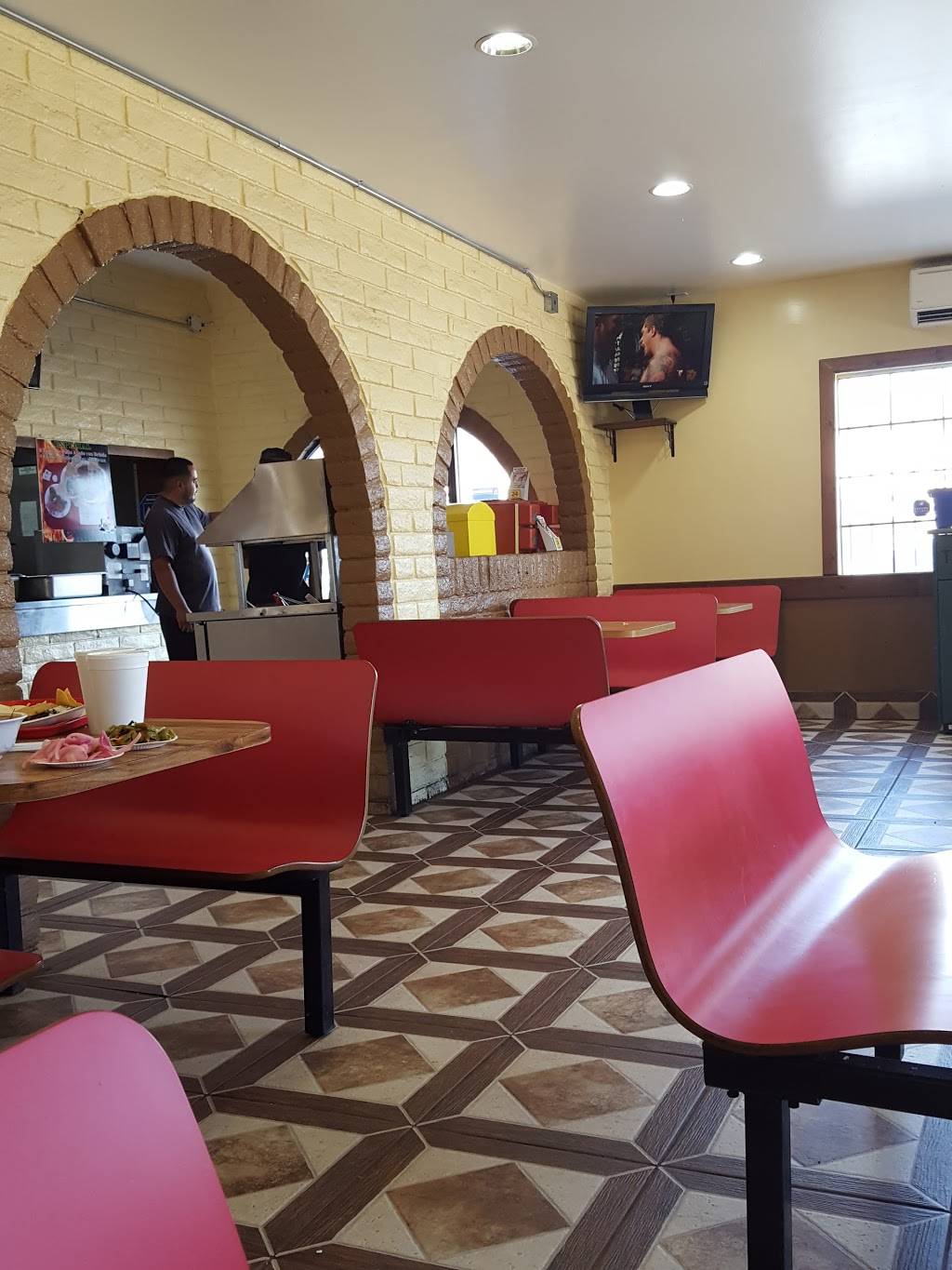 El Taco Llama | restaurant | 11511 Sherman Way, North Hollywood, CA 91605, USA | 8187655546 OR +1 818-765-5546