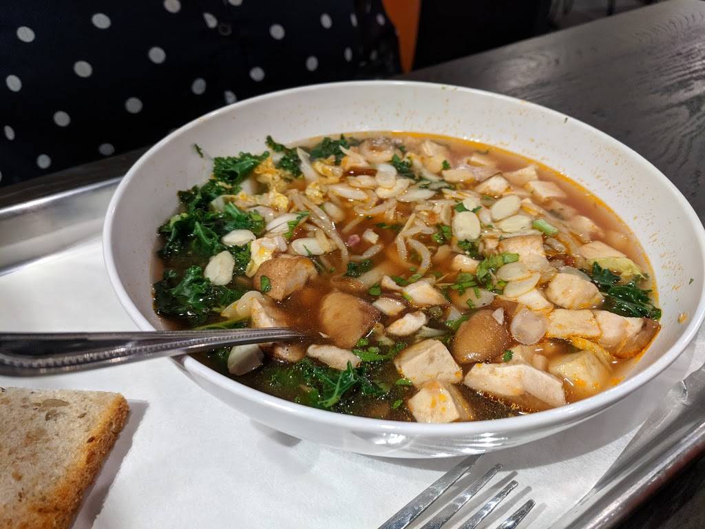 CoreLife Eatery | restaurant | 115 South Veterans Pkwy, Normal, IL 61761, USA | 3093199177 OR +1 309-319-9177