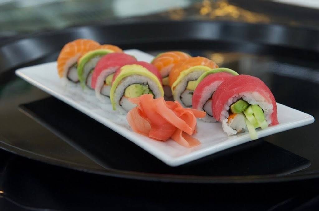Seven Seas Sushi | restaurant | 201 Reisterstown Rd, Pikesville, MD 21208, USA | 3019224686 OR +1 301-922-4686