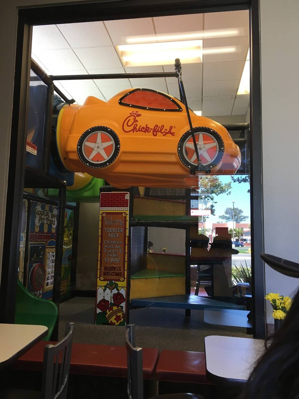 Chick-fil-A | restaurant | 10750 Camino Ruiz, San Diego, CA 92126, USA | 8585667800 OR +1 858-566-7800