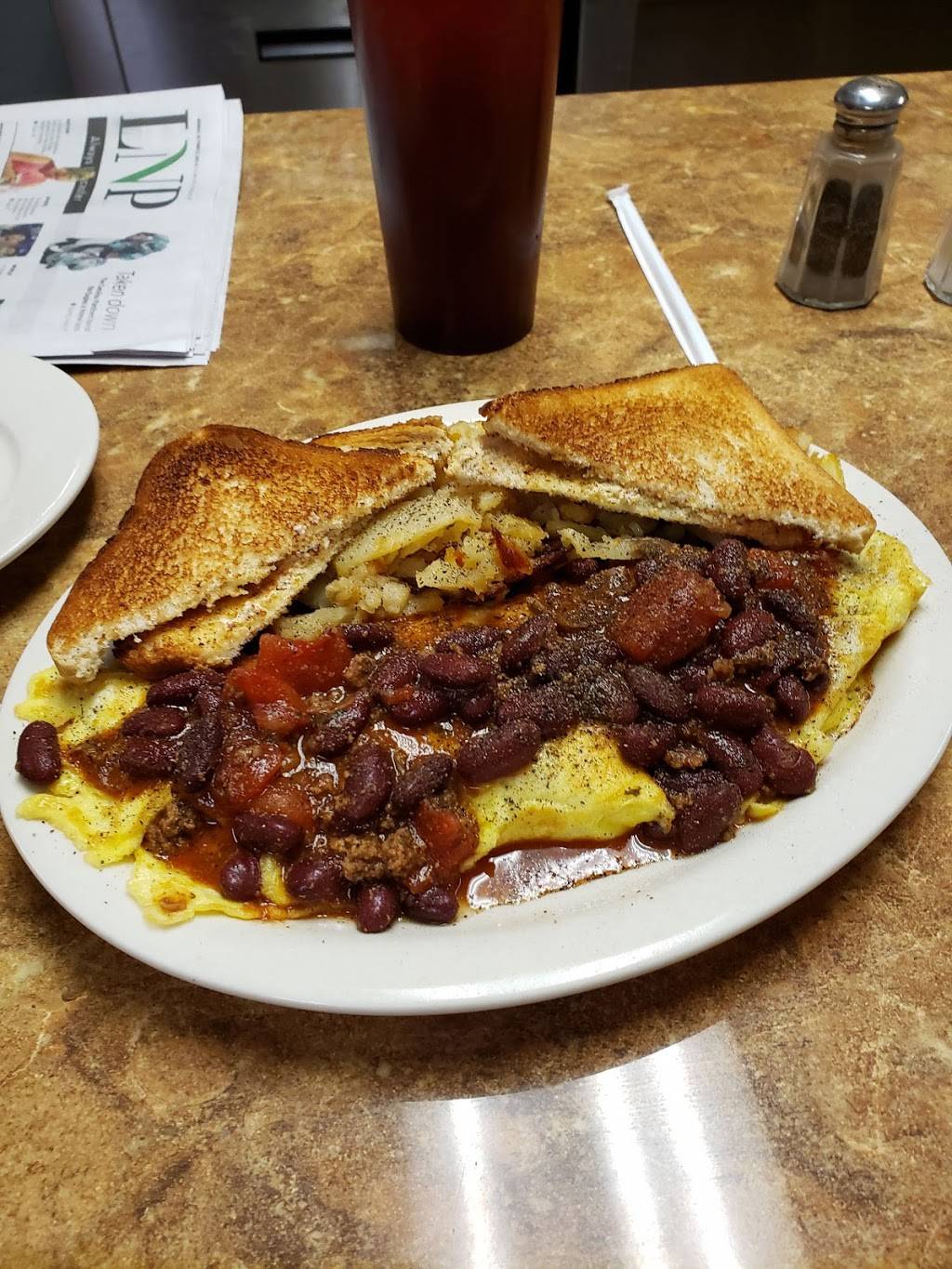 Aunt Jennies Diner | restaurant | 41 Gap Newport Pike, Gap, PA 17527, USA | 7174075055 OR +1 717-407-5055