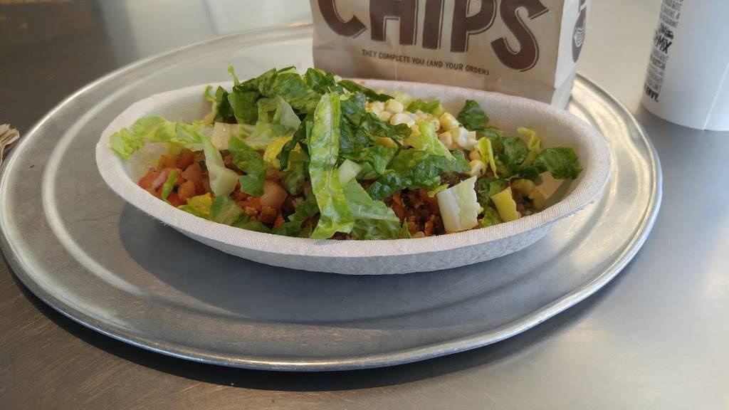 Chipotle Mexican Grill | restaurant | 9010 E Talking Stick Way, Scottsdale, AZ 85250, USA | 4802705370 OR +1 480-270-5370