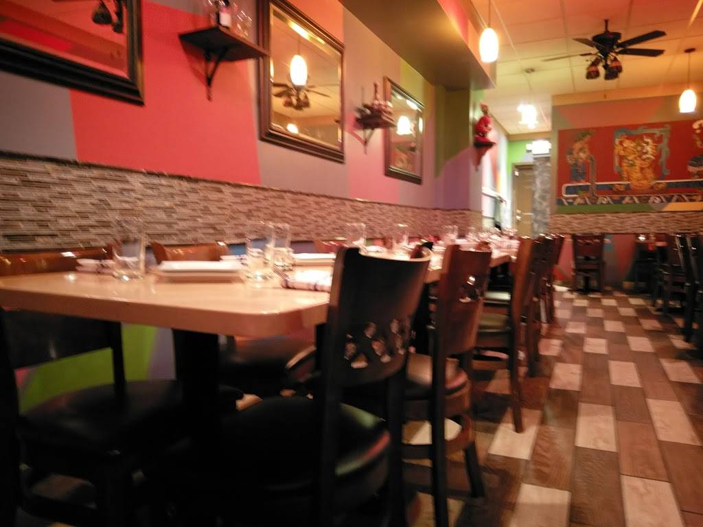 La Fresca | restaurant | 5430, 4750 Grand Ave S, Minneapolis, MN 55419, USA | 6128254142 OR +1 612-825-4142
