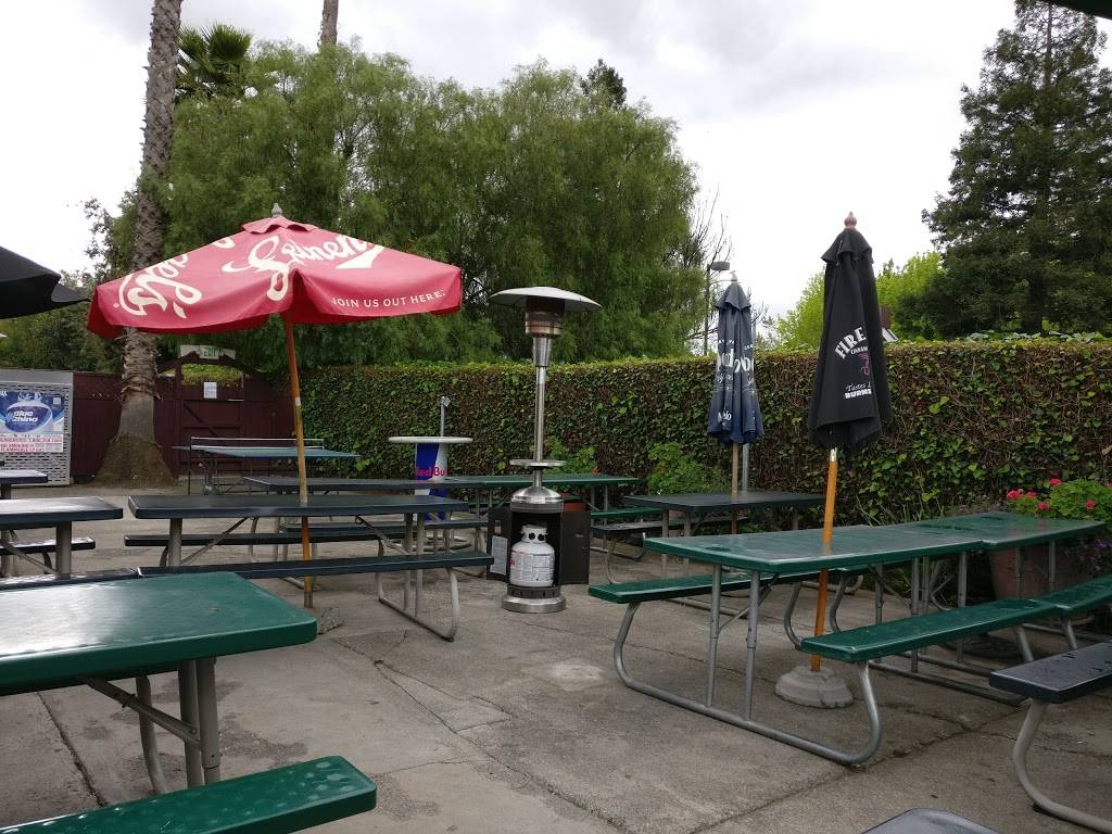 Sports Page | restaurant | 1431 Plymouth St, Mountain View, CA 94043, USA | 6509611992 OR +1 650-961-1992