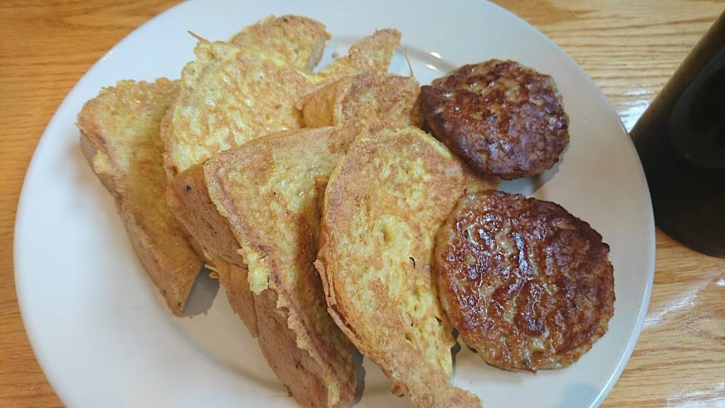 Colonels Delicatessen | meal takeaway | 143 Main St, Mt Desert, ME 04660, USA | 2072765147 OR +1 207-276-5147