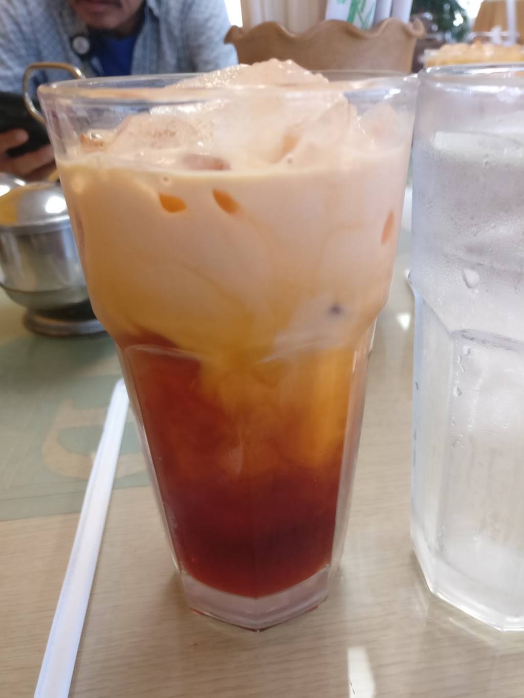 E - Sea Fresh Restaurant | restaurant | 1100 N Main St E, Los Angeles, CA 90012, USA | 3232765835 OR +1 323-276-5835