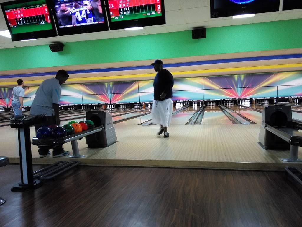 Pro Bowl West | restaurant | 1455 Goshen Rd, Fort Wayne, IN 46808, USA | 2604824889 OR +1 260-482-4889