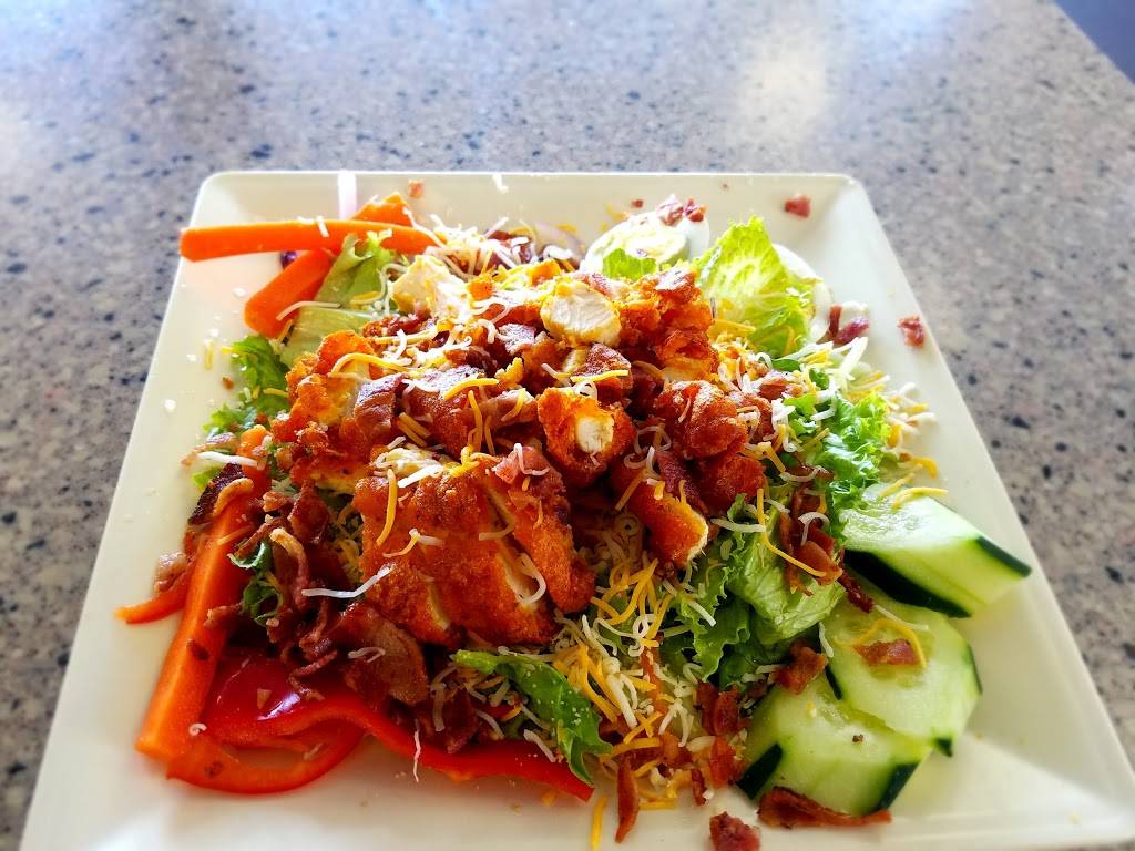 Chriss Burgers Rialto | restaurant | 765 E Foothill Blvd, Rialto, CA 92376, USA | 9098755258 OR +1 909-875-5258