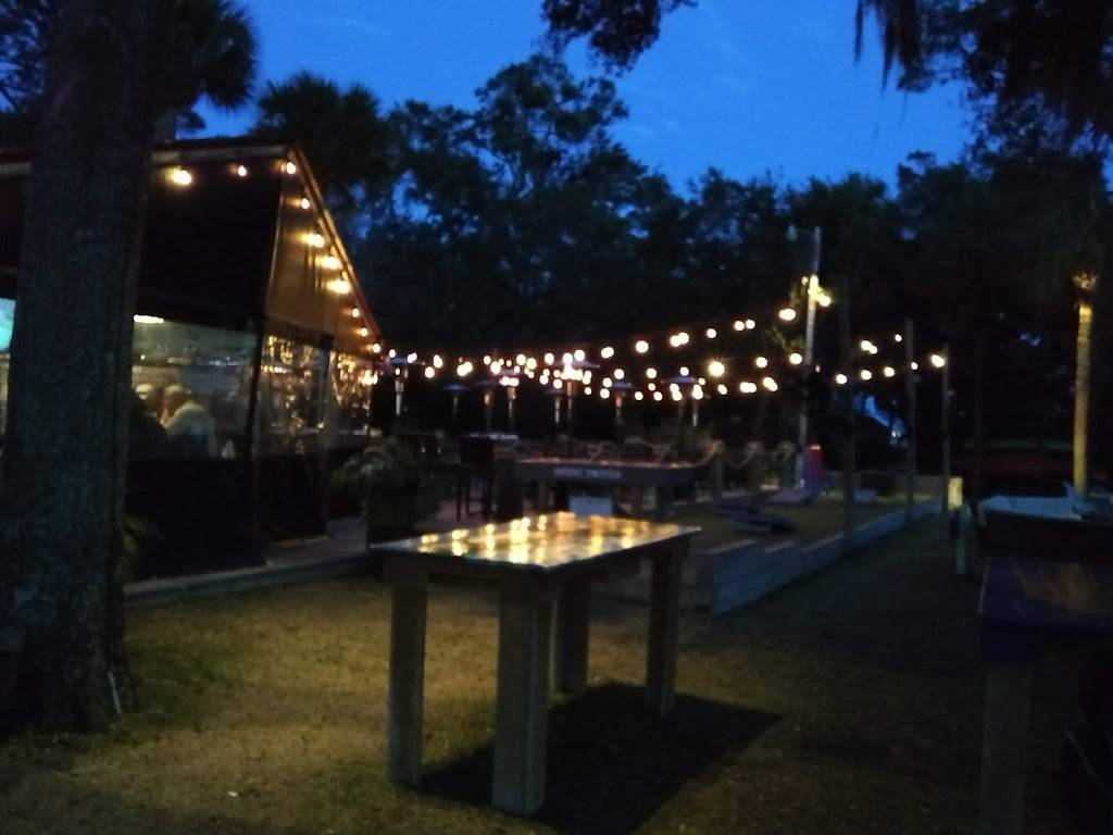 Fish camp | restaurant | 11 Simmons Rd, Hilton Head Island, SC 29926, USA | 8438422267 OR +1 843-842-2267