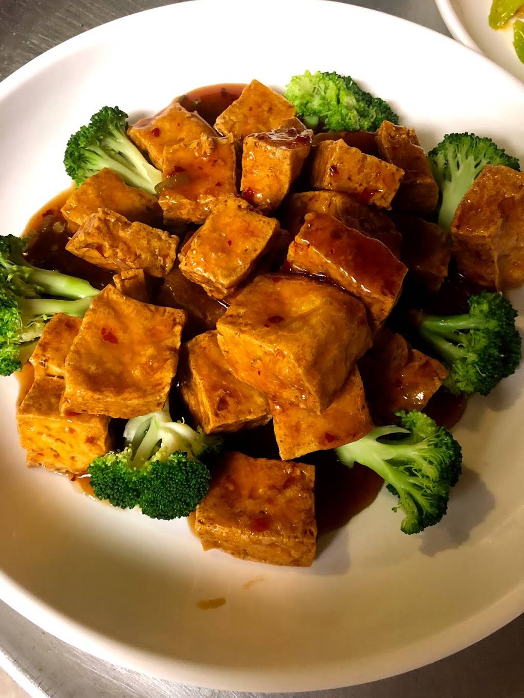 Asian Taste | restaurant | 825 A W King St, Shippensburg, PA 17257, USA | 7175301118 OR +1 717-530-1118