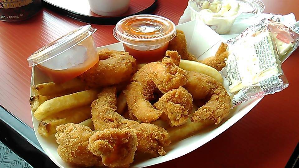 Mannys Chicago Style Dawg House | restaurant | 6217 Kennedy Ave, Hammond, IN 46323, USA | 2198441118 OR +1 219-844-1118