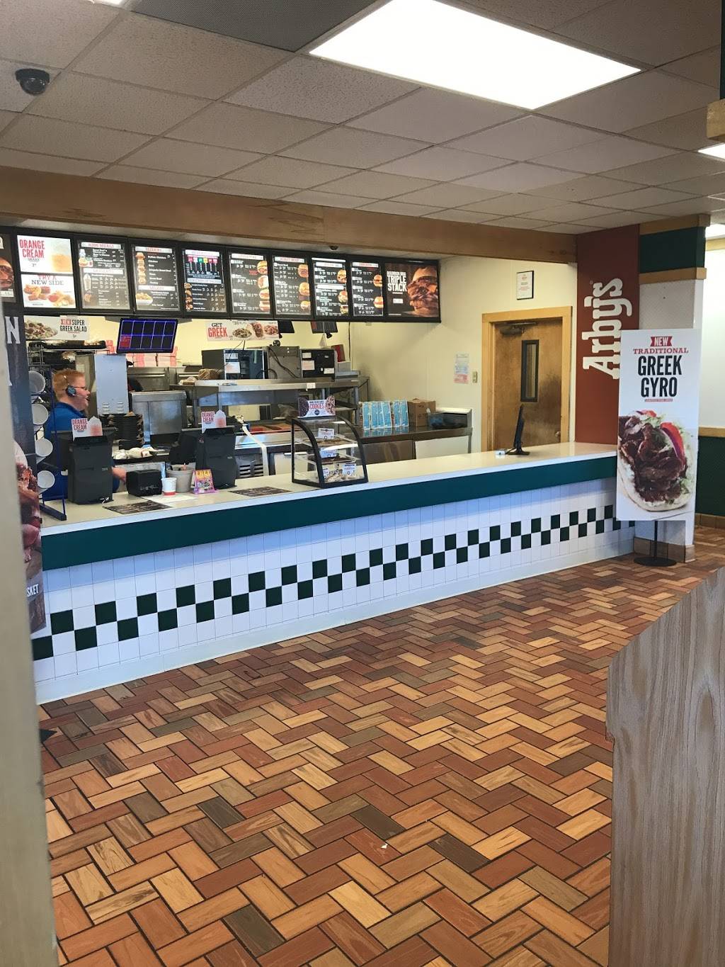 Arbys | meal takeaway | 5710 N Academy Blvd, Colorado Springs, CO 80918, USA | 7195281217 OR +1 719-528-1217