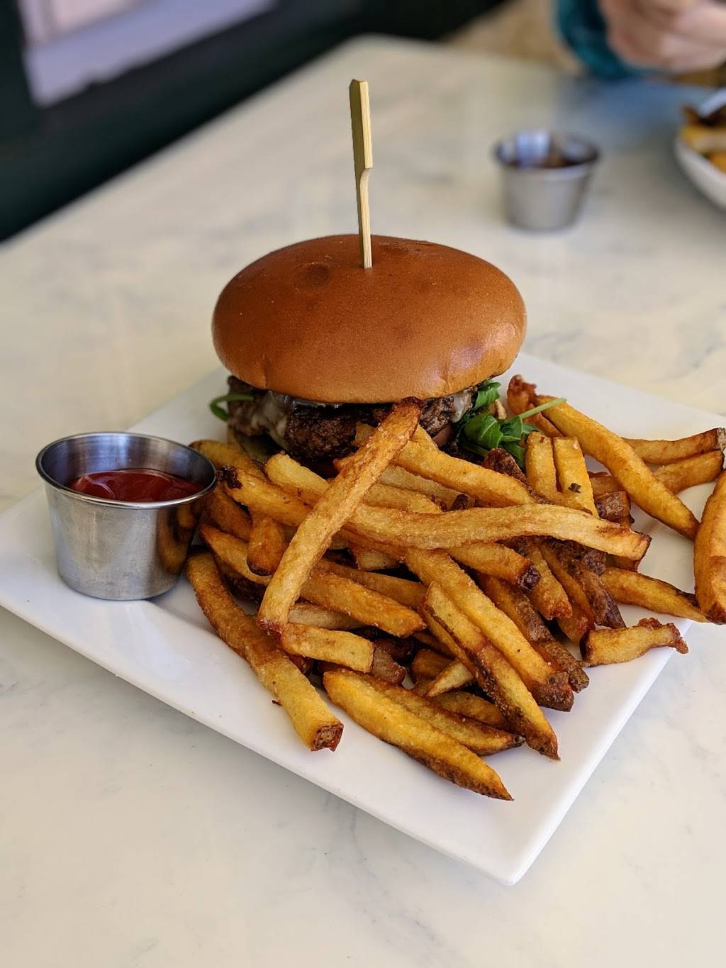 Indian Fields Tavern | restaurant | 9220 John Tyler Memorial Hwy, Charles City, VA 23030, USA | 8048292200 OR +1 804-829-2200