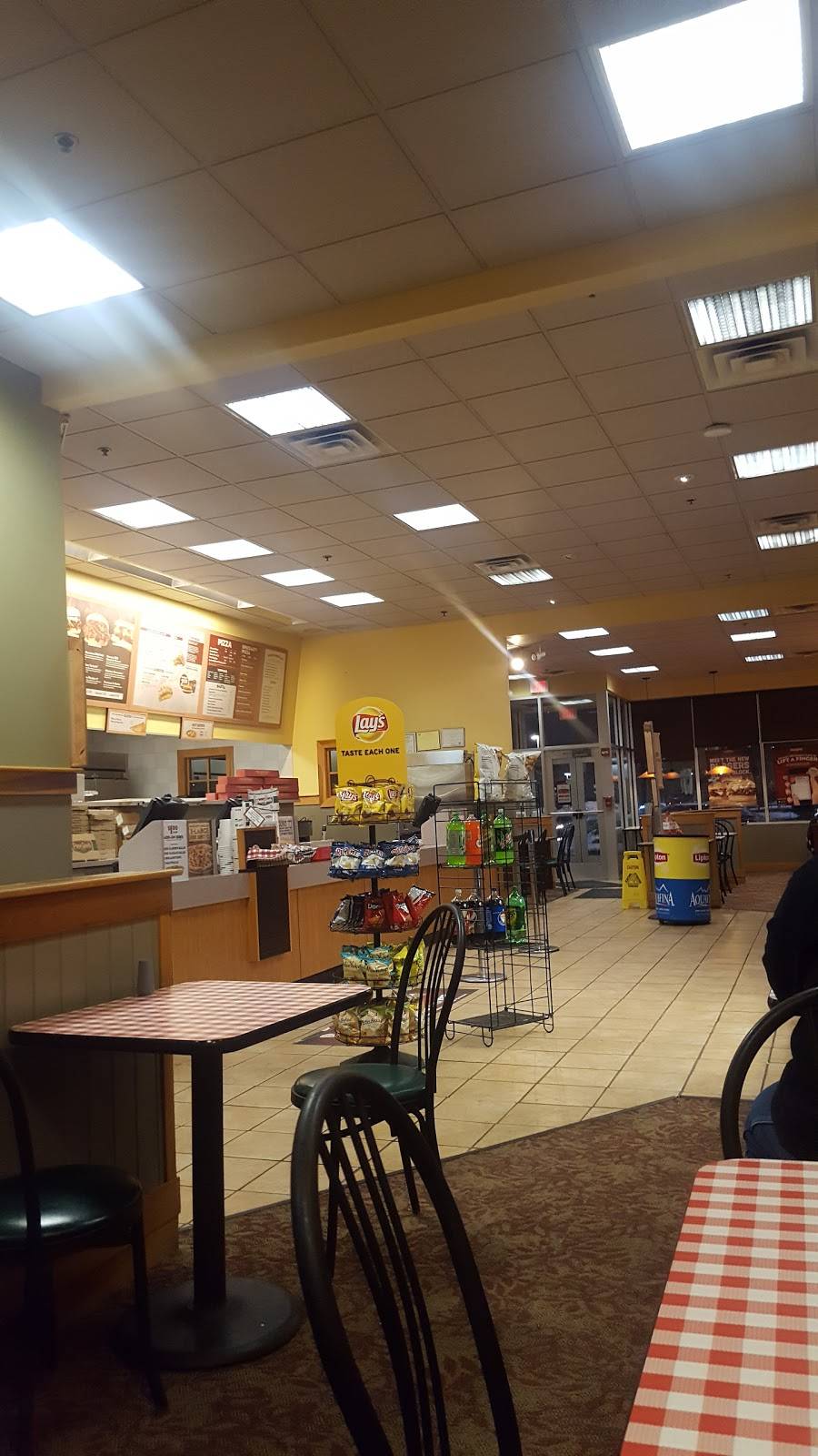 Papa Ginos | restaurant | 765 Bridge St, Weymouth, MA 02191, USA | 7813403385 OR +1 781-340-3385