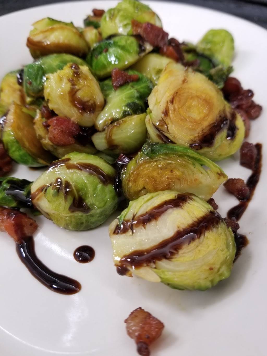 Steven Lellis Inn On the Green | restaurant | 27925 Golf Pointe Blvd, Farmington Hills, MI 48331, USA | 2489941111 OR +1 248-994-1111