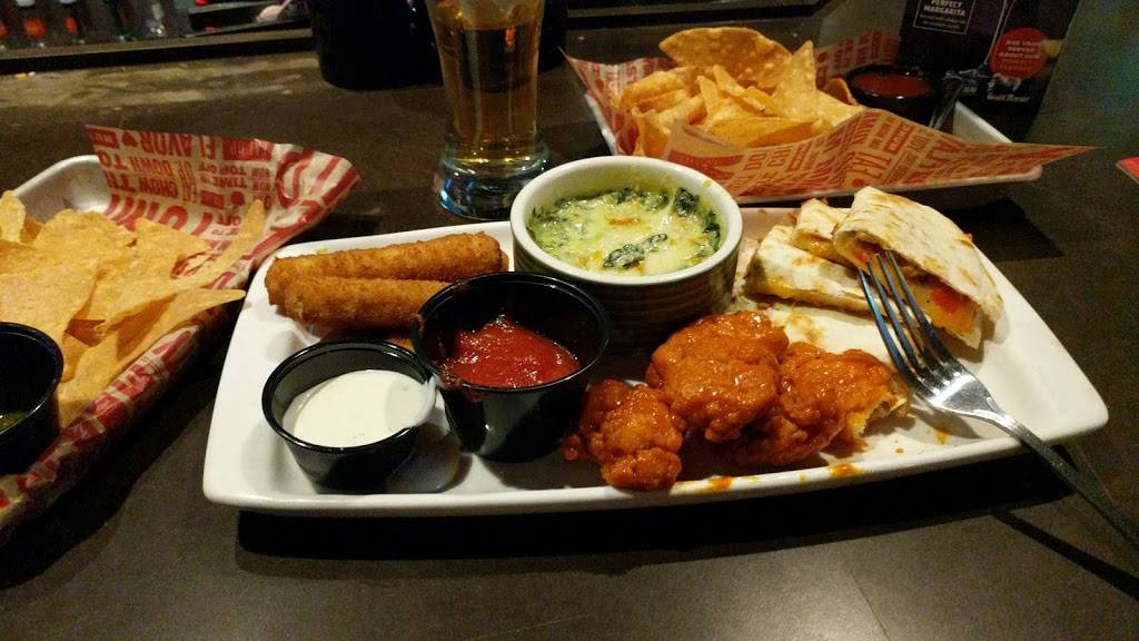 Applebees Grill + Bar | restaurant | 1099 Delaware Ave, Marysville, OH 43040, USA | 9376422352 OR +1 937-642-2352