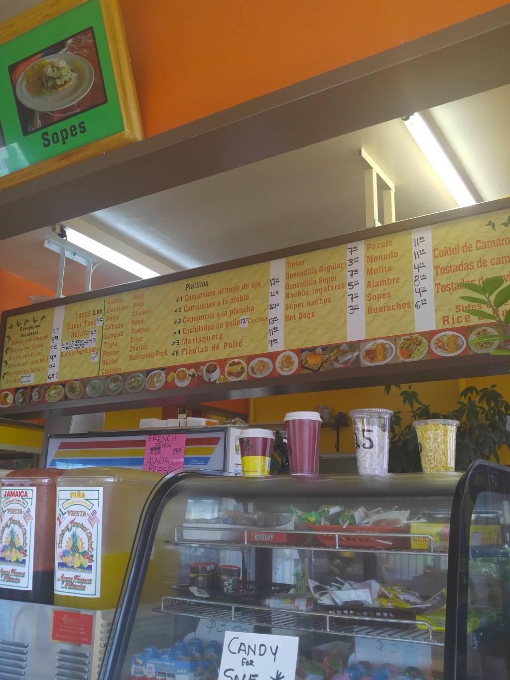 Taqueria Y Antojitos El Torito | restaurant | 3060 Monterey Rd, San Jose, CA 95111, USA | 4083653299 OR +1 408-365-3299