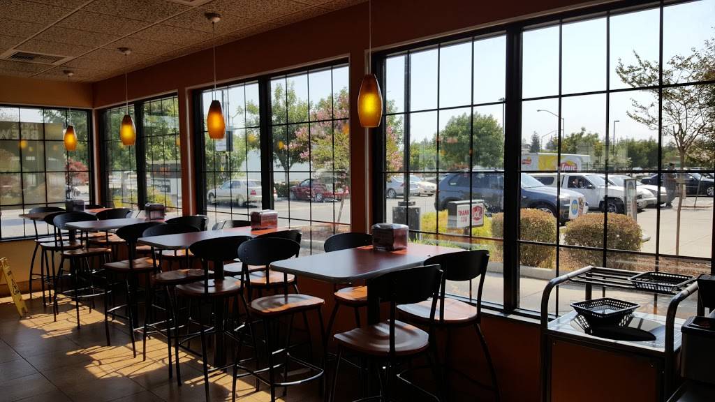 Jack in the Box | restaurant | 605 I St, Reedley, CA 93654, USA | 5596377178 OR +1 559-637-7178