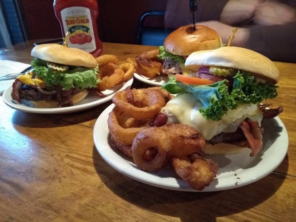 M & M Ranch House | restaurant | 645 Antelope Blvd #1, Red Bluff, CA 96080, USA | 5305271420 OR +1 530-527-1420