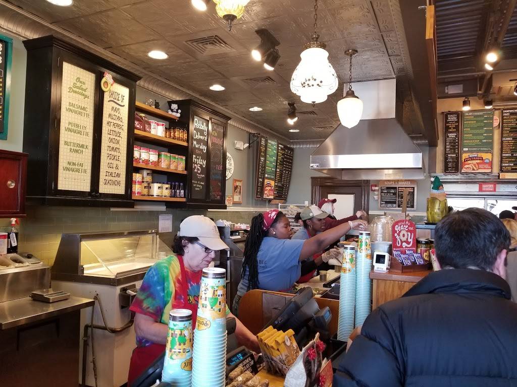 Potbelly Sandwich Shop | restaurant | 544 St Charles Rd, Elmhurst, IL 60126, USA | 6305325820 OR +1 630-532-5820