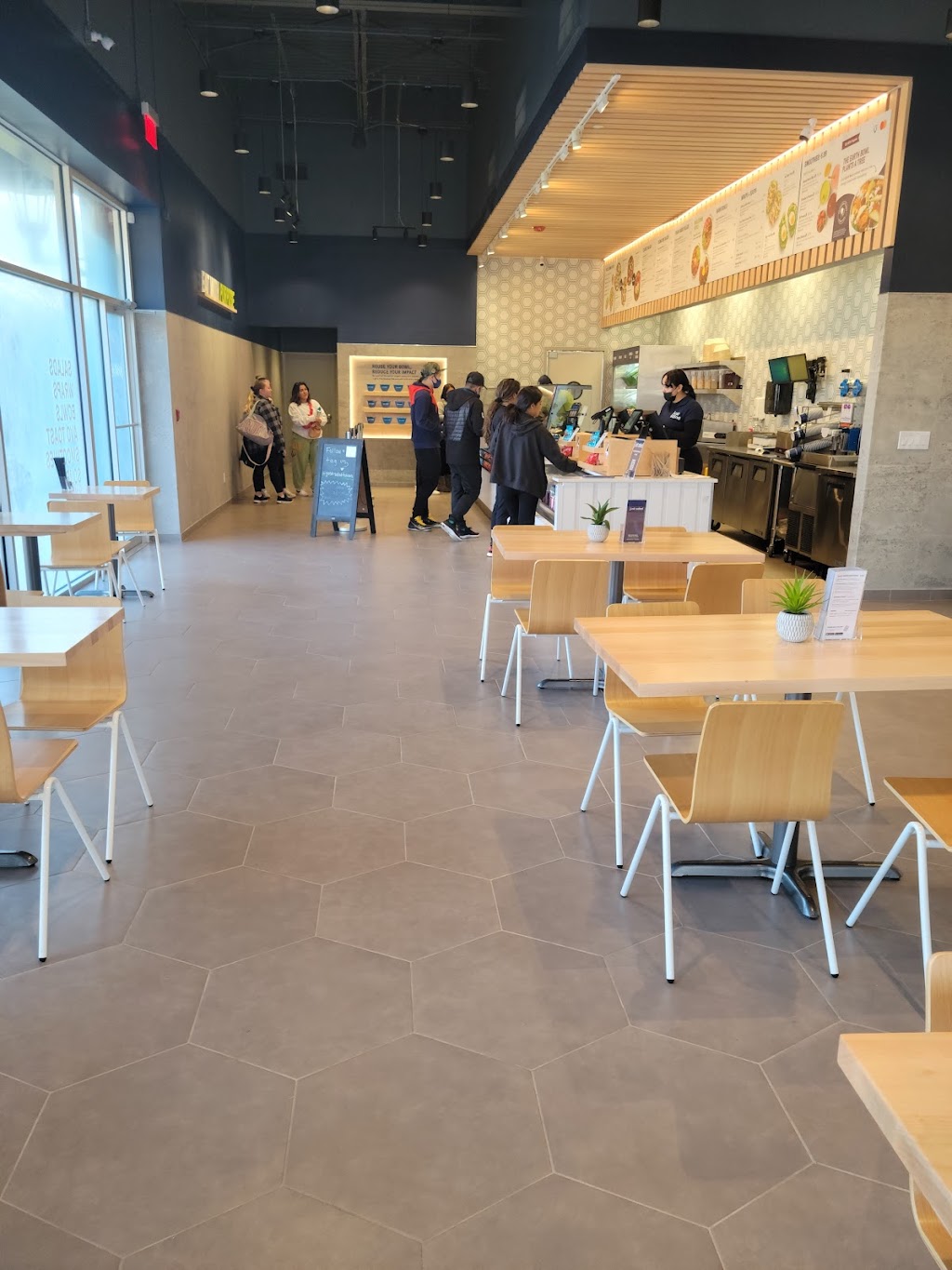 Just Salad | restaurant | 650 Union Blvd Suite #1A, Totowa, NJ 07512, USA | 5512759070 OR +1 551-275-9070