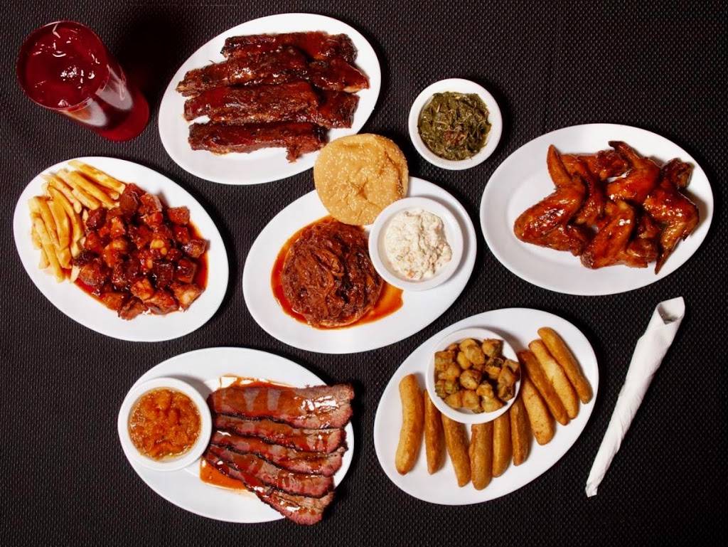 Hoosier Daddys Barbeque | restaurant | 2650 South, Coliseum Blvd S, Fort Wayne, IN 46803, USA | 2604232555 OR +1 260-423-2555