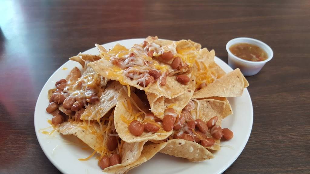 Cecilias Cafe | cafe | 230 6th St SW, Albuquerque, NM 87102, USA | 5052437070 OR +1 505-243-7070