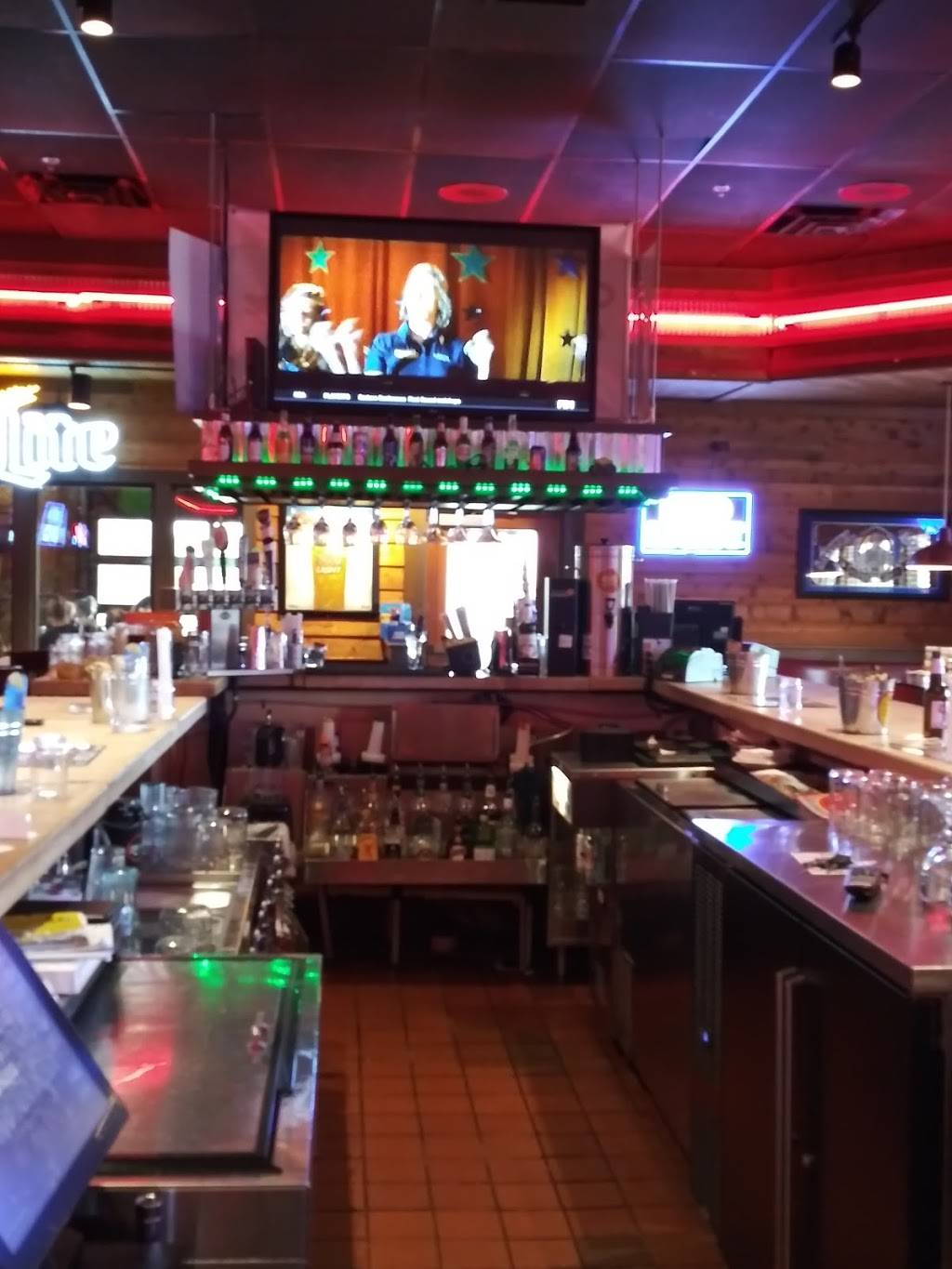 Logans Roadhouse | restaurant | 3112 Browns Mill Rd, Johnson City, TN 37604, USA | 4239151122 OR +1 423-915-1122