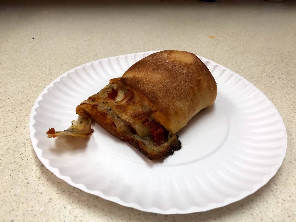 Moses Pizza | restaurant | 109-01 Guy R Brewer Blvd, Jamaica, NY 11433, USA | 7185262779 OR +1 718-526-2779