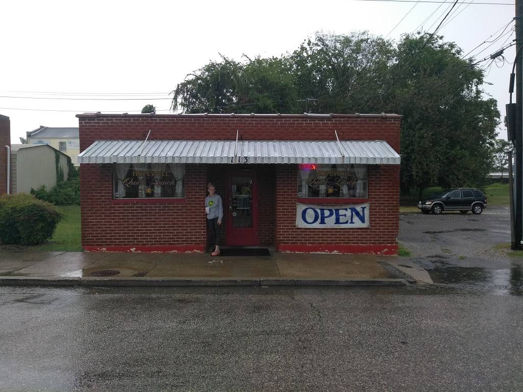 Hopewell Quick Lunch | restaurant | 113 Hopewell St, Hopewell, VA 23860, USA | 8044586526 OR +1 804-458-6526