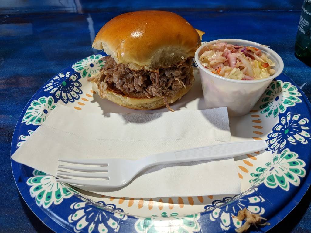 Vino9MARKET | restaurant | 40602 Charles Town Pike, Paeonian Springs, VA 20129, USA | 5408829600 OR +1 540-882-9600