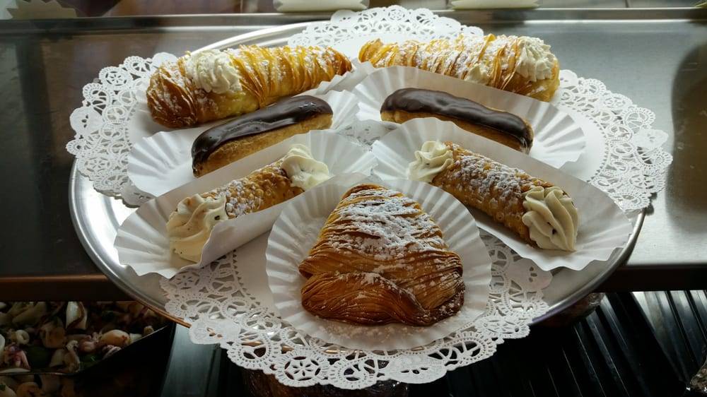 Lazy Susans Deli | restaurant | 1076 S Main St, Cheshire, CT 06410, USA | 2034397776 OR +1 203-439-7776