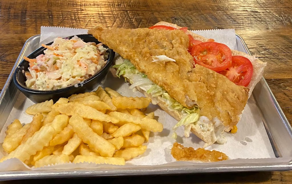 Wicked Water Saloon | restaurant | 642 S Preston Hwy, Tunnelton, WV 26444, USA | 3045688300 OR +1 304-568-8300