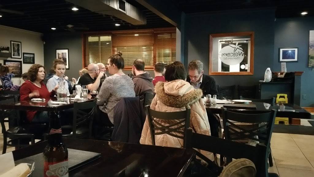 Dominics Santos | restaurant | 21467 Lorain Rd, Cleveland, OH 44126, USA | 4403337437 OR +1 440-333-7437