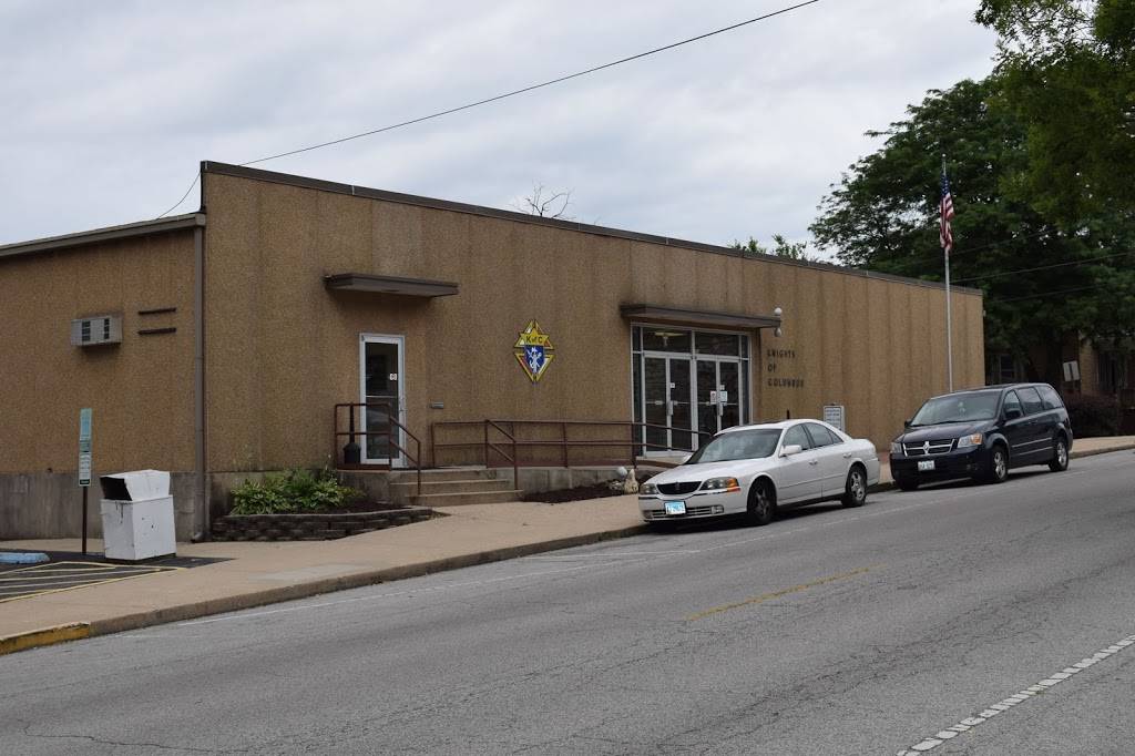 Spaulding Club | restaurant | 405 E 4th St, Alton, IL 62002, USA | 6184656913 OR +1 618-465-6913