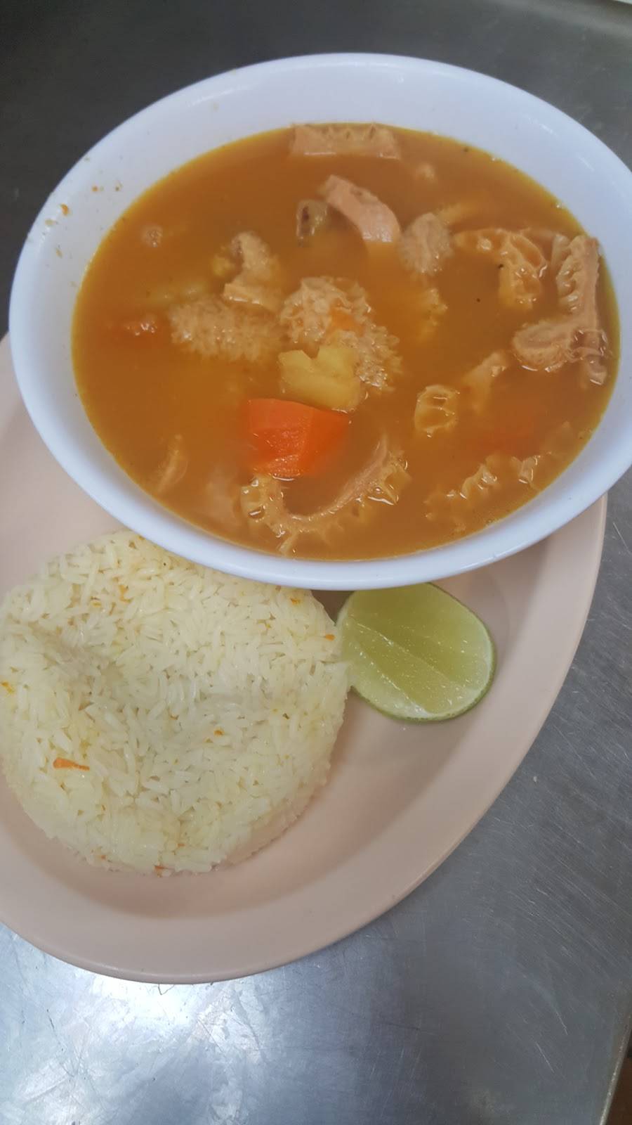 Restaurante San Lorenzo | restaurant | 601 SW 12th Ave, Miami, FL 33130, USA | 3058580132 OR +1 305-858-0132