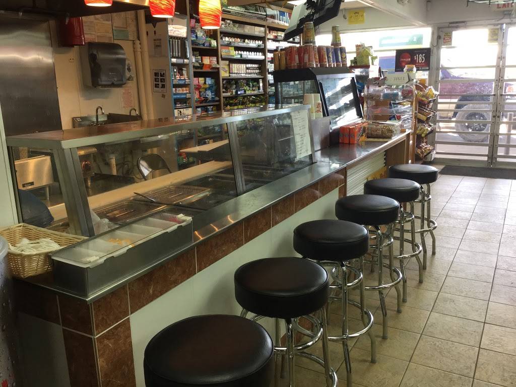 Toms Deli | restaurant | 9225 Crowley Rd, Fort Worth, TX 76134, USA | 8175511380 OR +1 817-551-1380