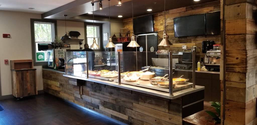 Pipos To Go at the Manhattan Casino | restaurant | 642 22nd St S, St. Petersburg, FL 33712, USA | 7272561808 OR +1 727-256-1808