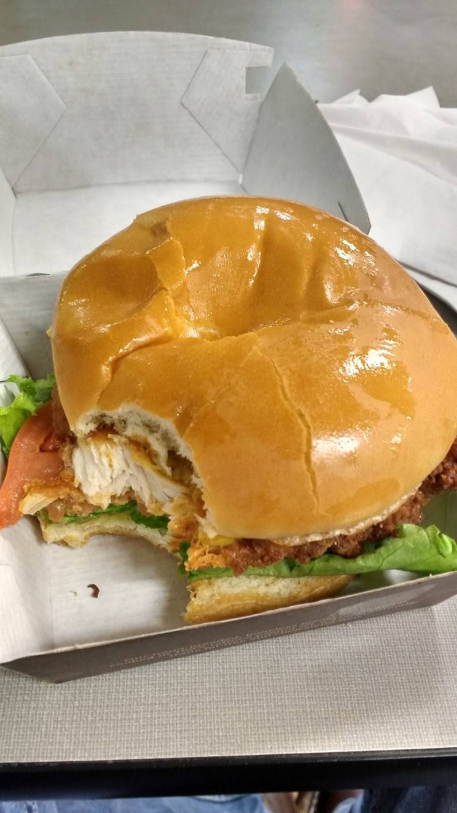 Chick-fil-A | restaurant | 10791 E US Hwy 36, Avon, IN 46123, USA | 3172717760 OR +1 317-271-7760