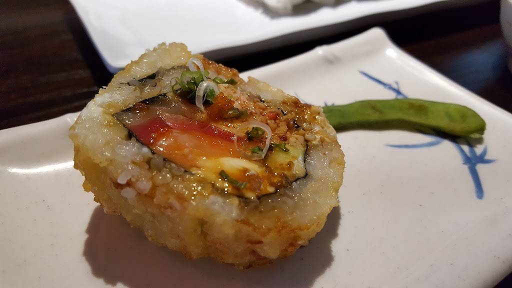 Love Sushi | restaurant | 5620 California Ave F, Bakersfield, CA 93309, USA | 6616380442 OR +1 661-638-0442