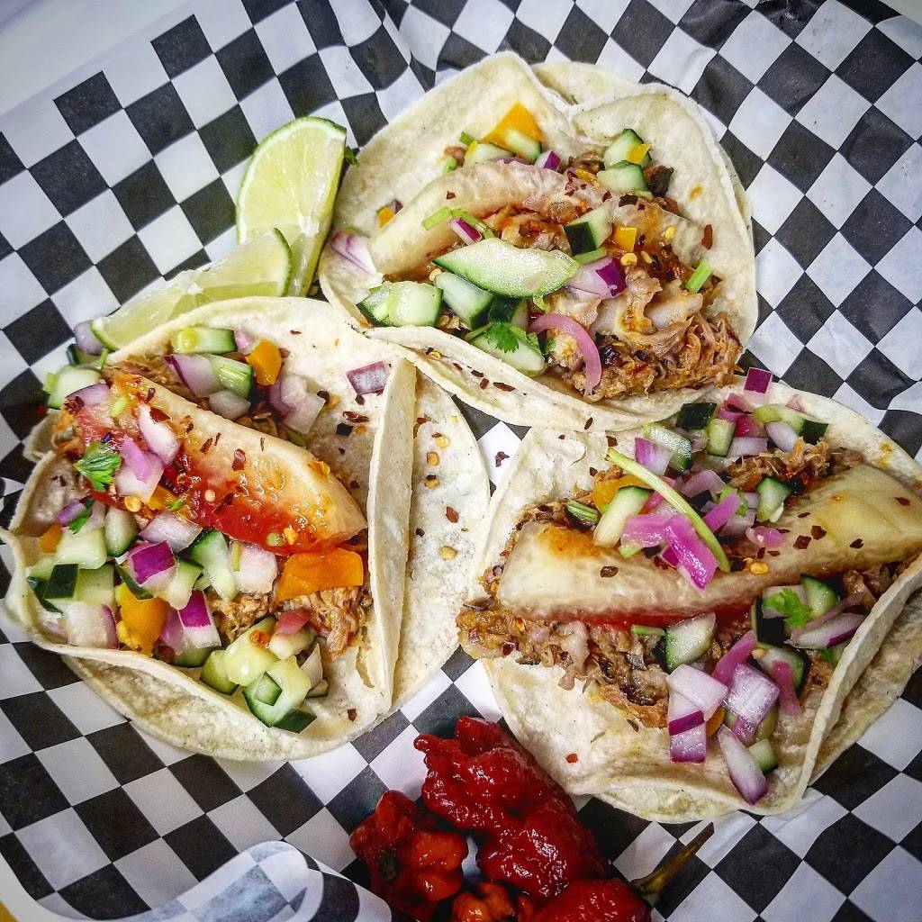 Swine and Garden | restaurant | 221 S Bell Ave, Denton, TX 76201, USA | 9724007040 OR +1 972-400-7040