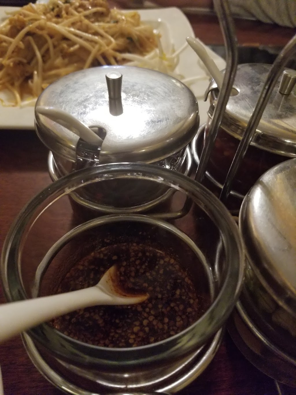 Pongsris Thai Restaurant | restaurant | 323 NE E St, Grants Pass, OR 97526, USA | 5419551662 OR +1 541-955-1662