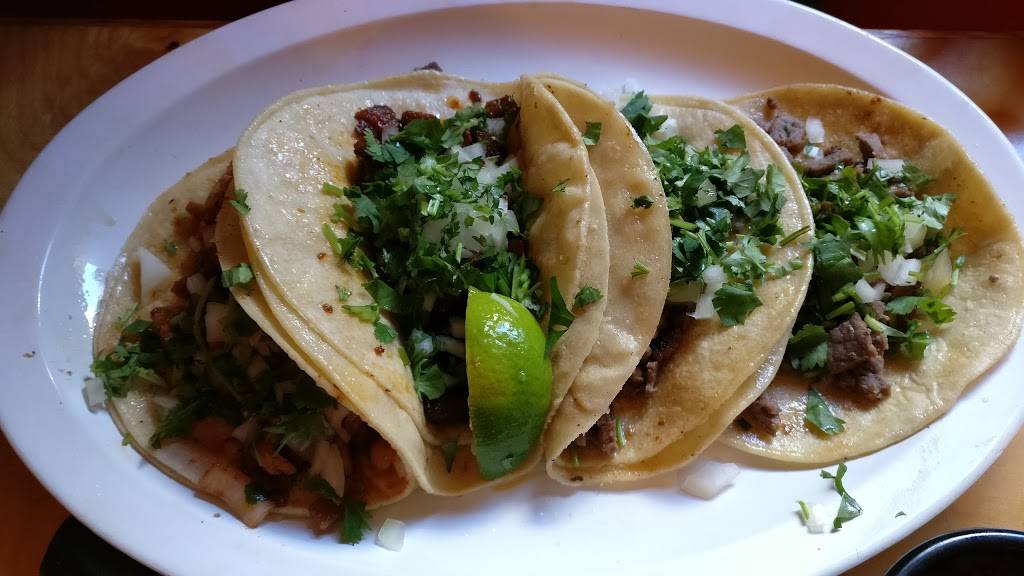 Taqueria Mexico | restaurant | 24 Charles St, Waltham, MA 02453, USA | 7816470166 OR +1 781-647-0166