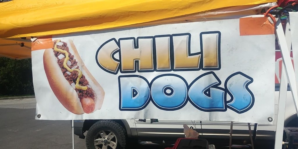 Dogs to Go by Uncle Zo | restaurant | 3376 W 10th St and, N Tibbs Ave, Indianapolis, IN 46222, USA | 3173632456 OR +1 317-363-2456