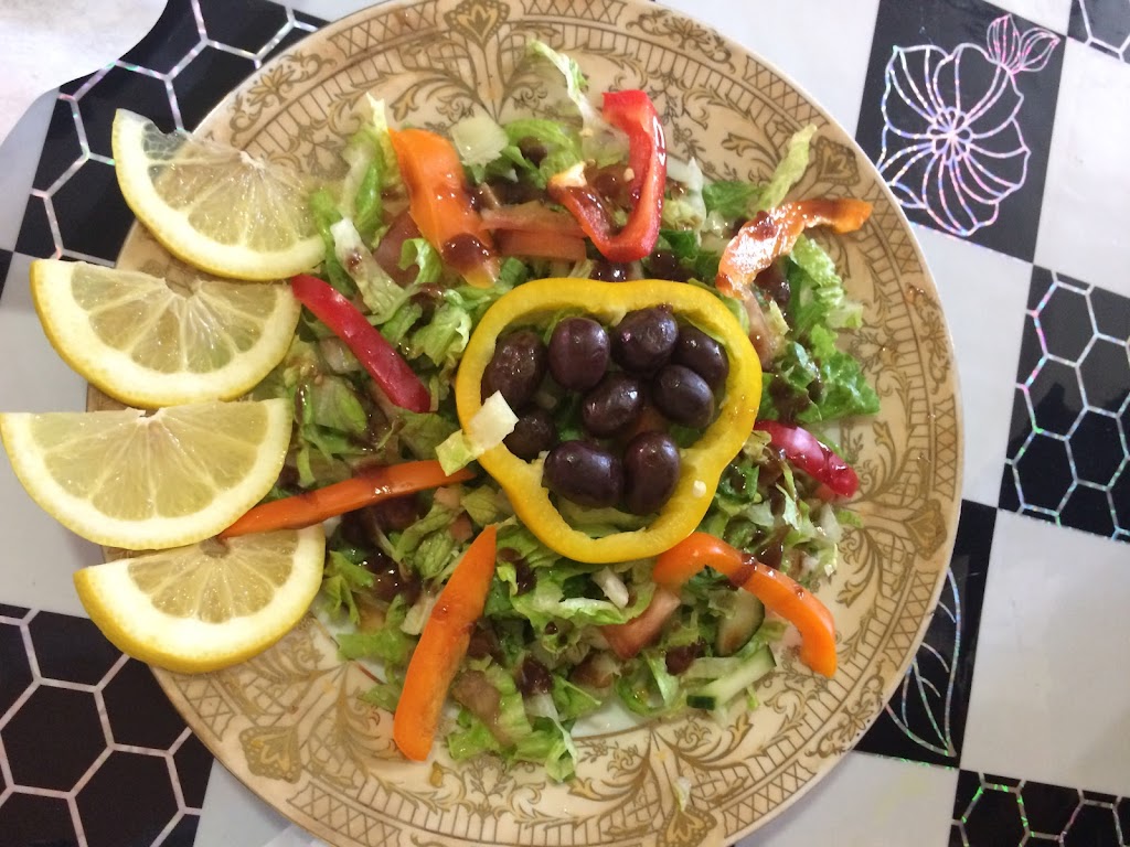 Clock gyros cafe | cafe | 8318 Wabash Ave S, Seattle, WA 98118, USA | 2063560180 OR +1 206-356-0180